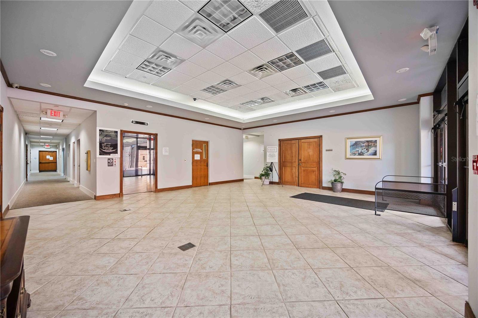 1620 Tamiami Trl Property Photo 4