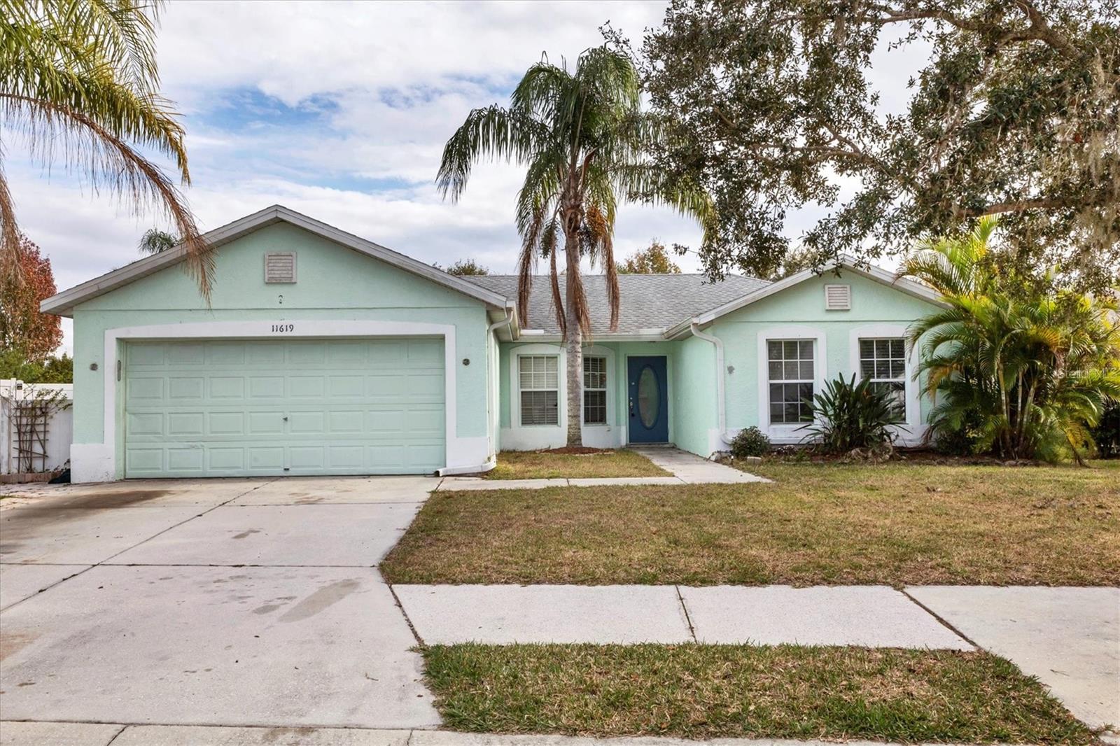 11619 SUMMIT ROCK CT Property Photo 1