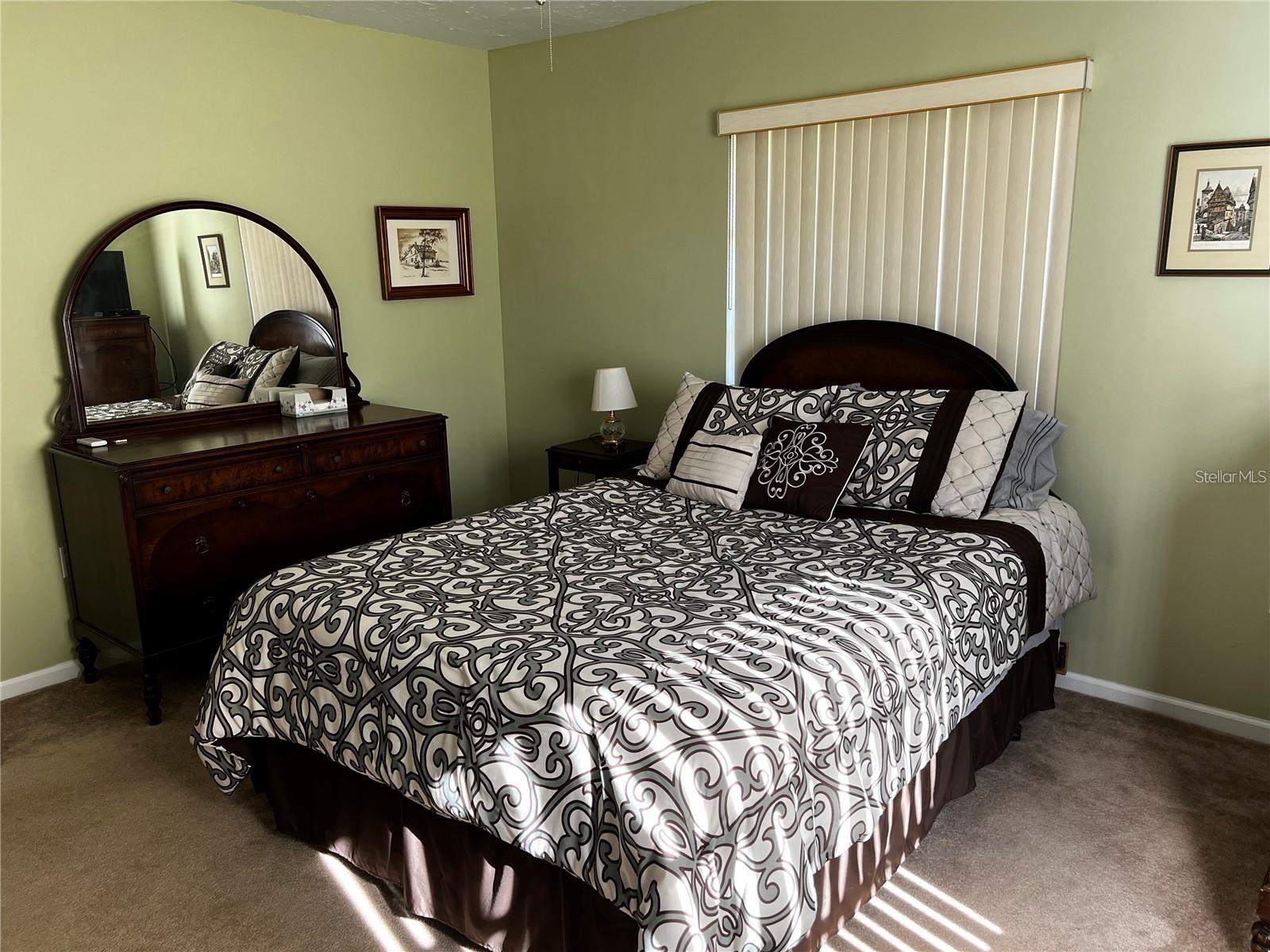 5581 Golf Pointe Dr Property Photo 28
