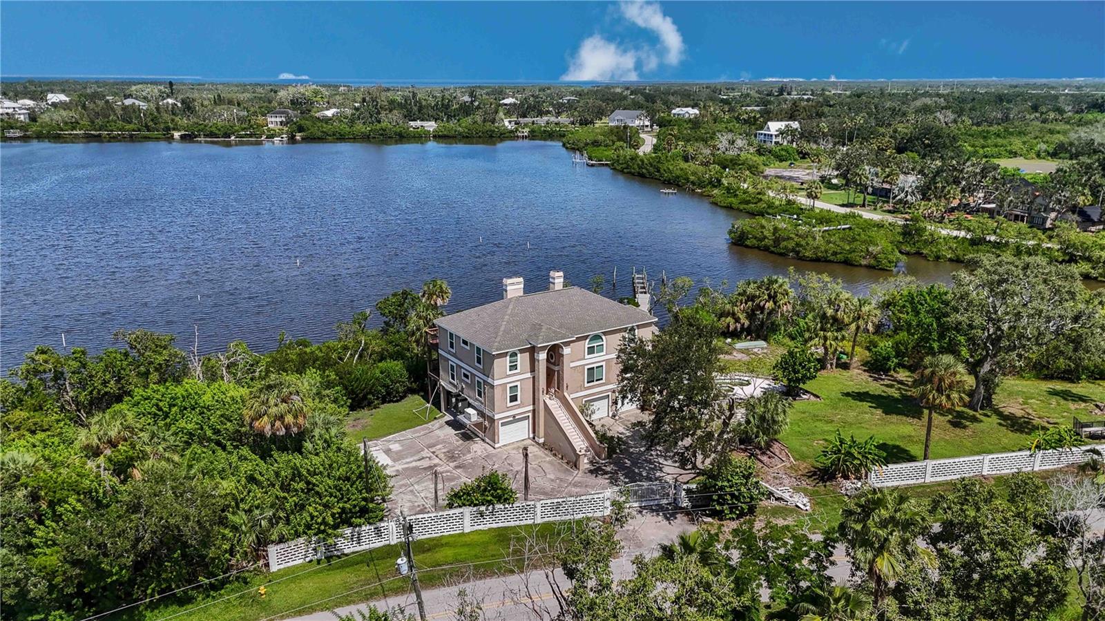 1470 Bayshore Dr Property Photo 53