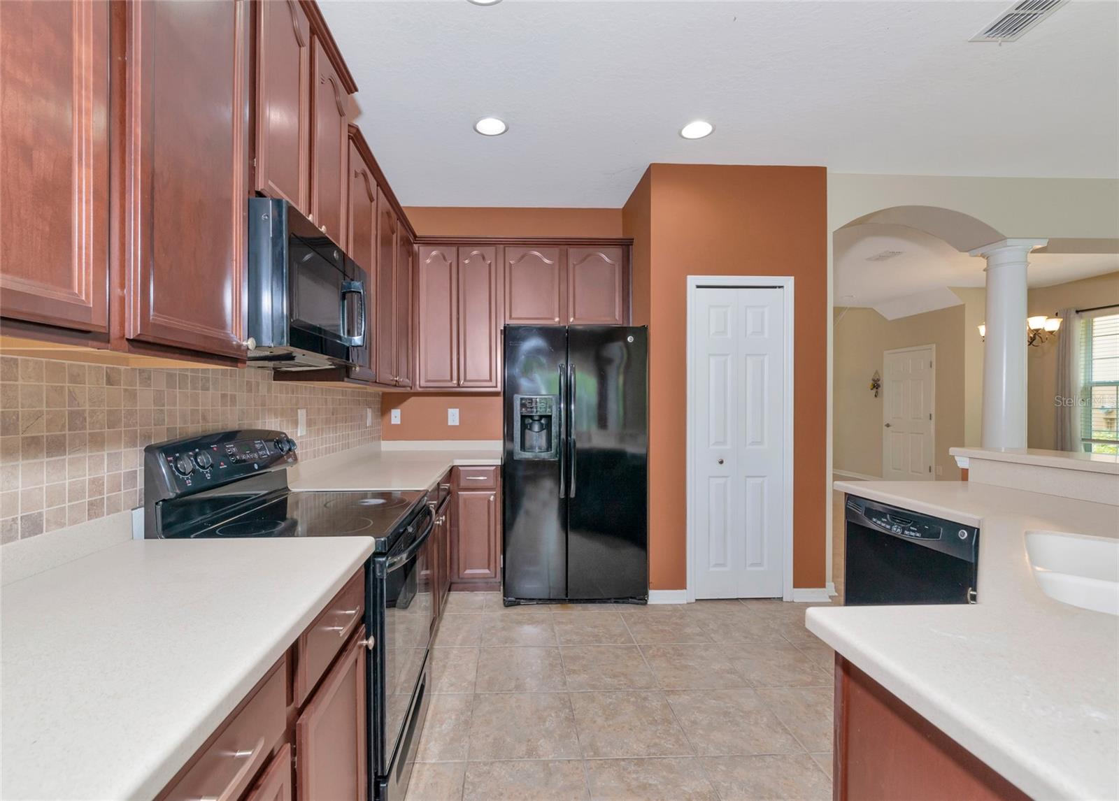 5519 Napa Dr Property Photo 6