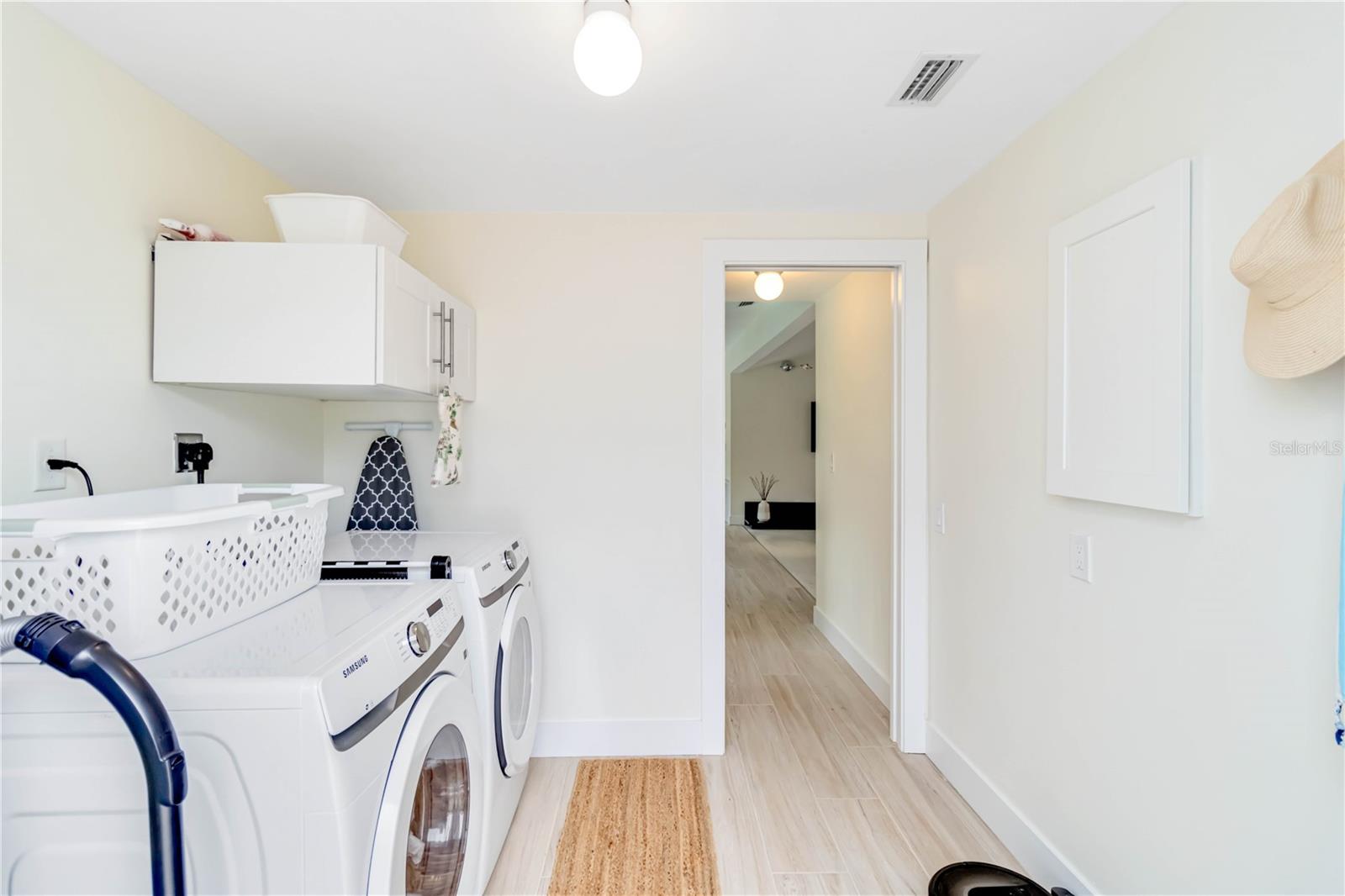 5107 Saint Albans Ave Property Photo 29