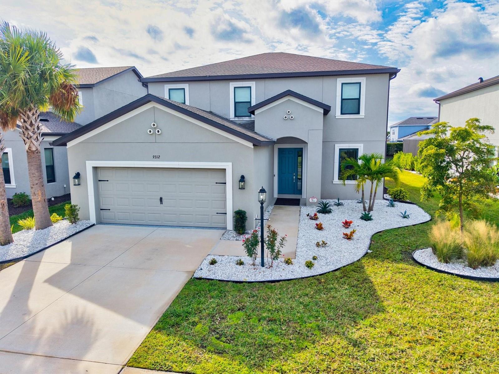 9312 TEQUILA SUNRISE DR Property Photo 1