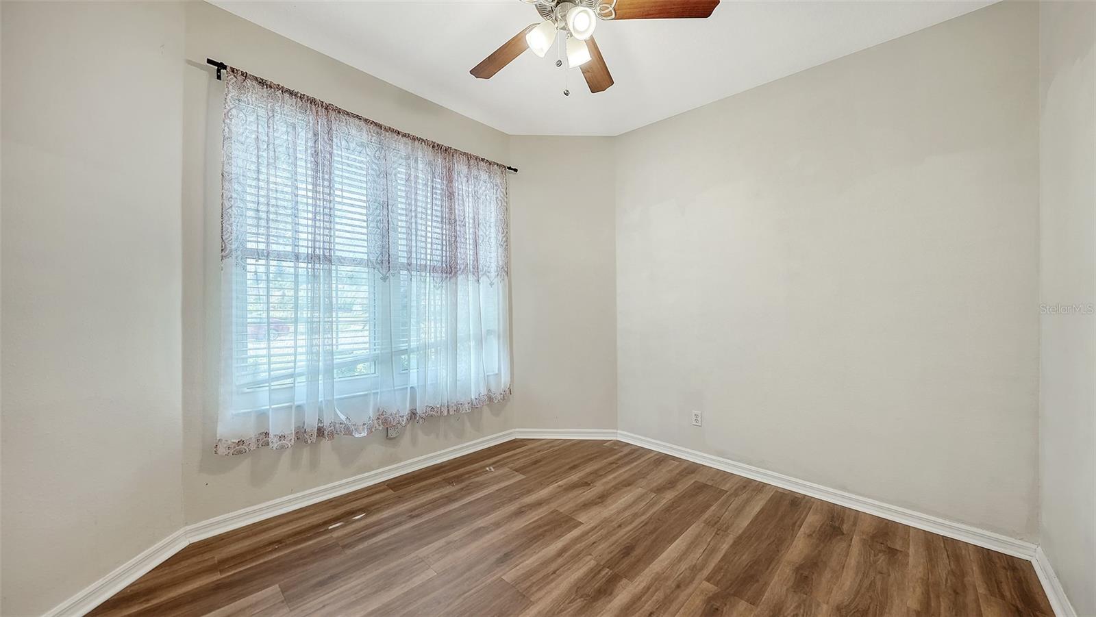 208 36th St Ne Property Photo 21