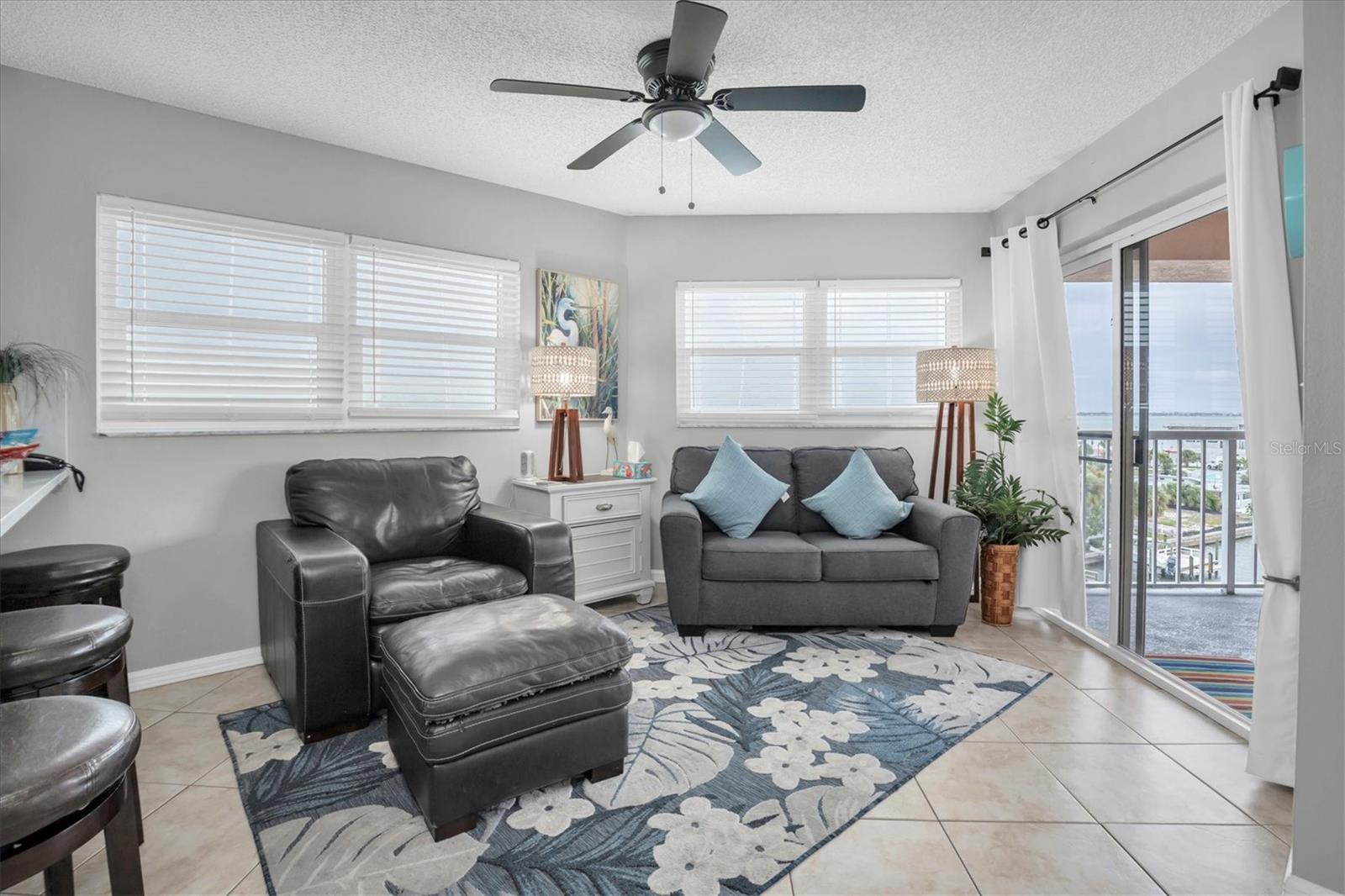 5445 Gulf Blvd #ph1 Property Photo 11