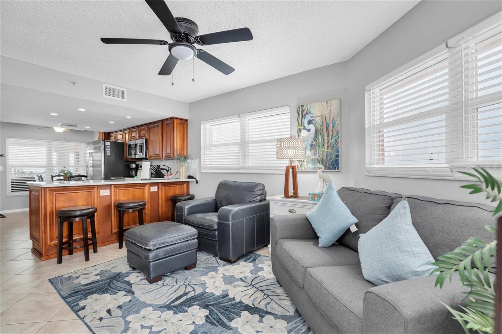 5445 Gulf Blvd #ph1 Property Photo 12