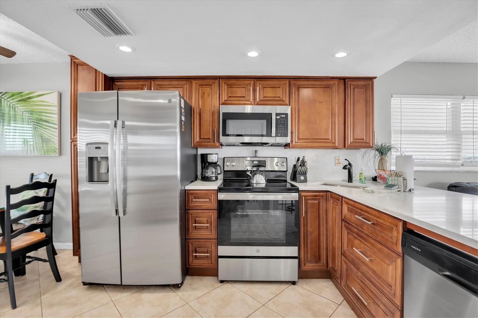 5445 Gulf Blvd #ph1 Property Photo 14