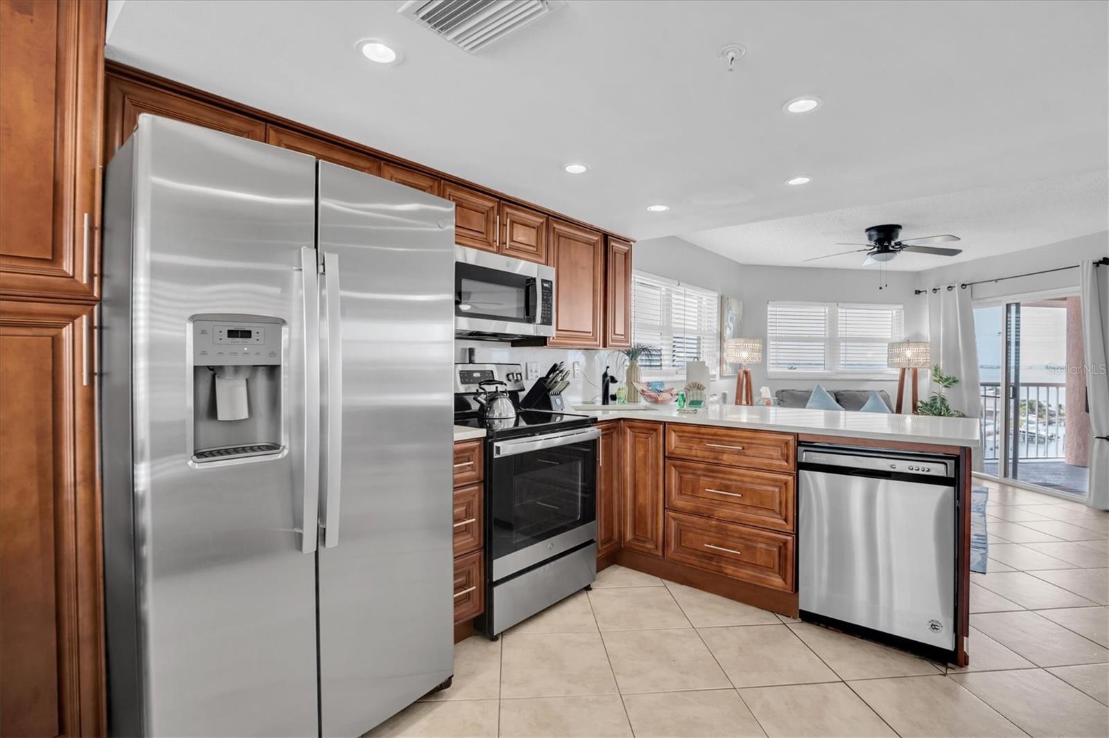 5445 Gulf Blvd #ph1 Property Photo 15