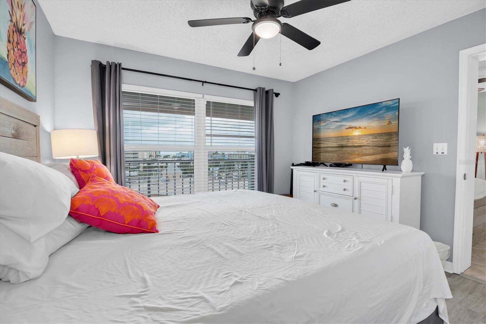 5445 Gulf Blvd #ph1 Property Photo 24