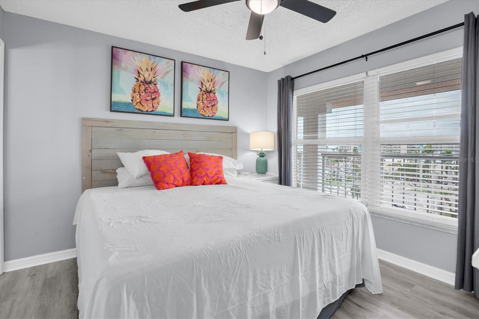 5445 Gulf Blvd #ph1 Property Photo 25