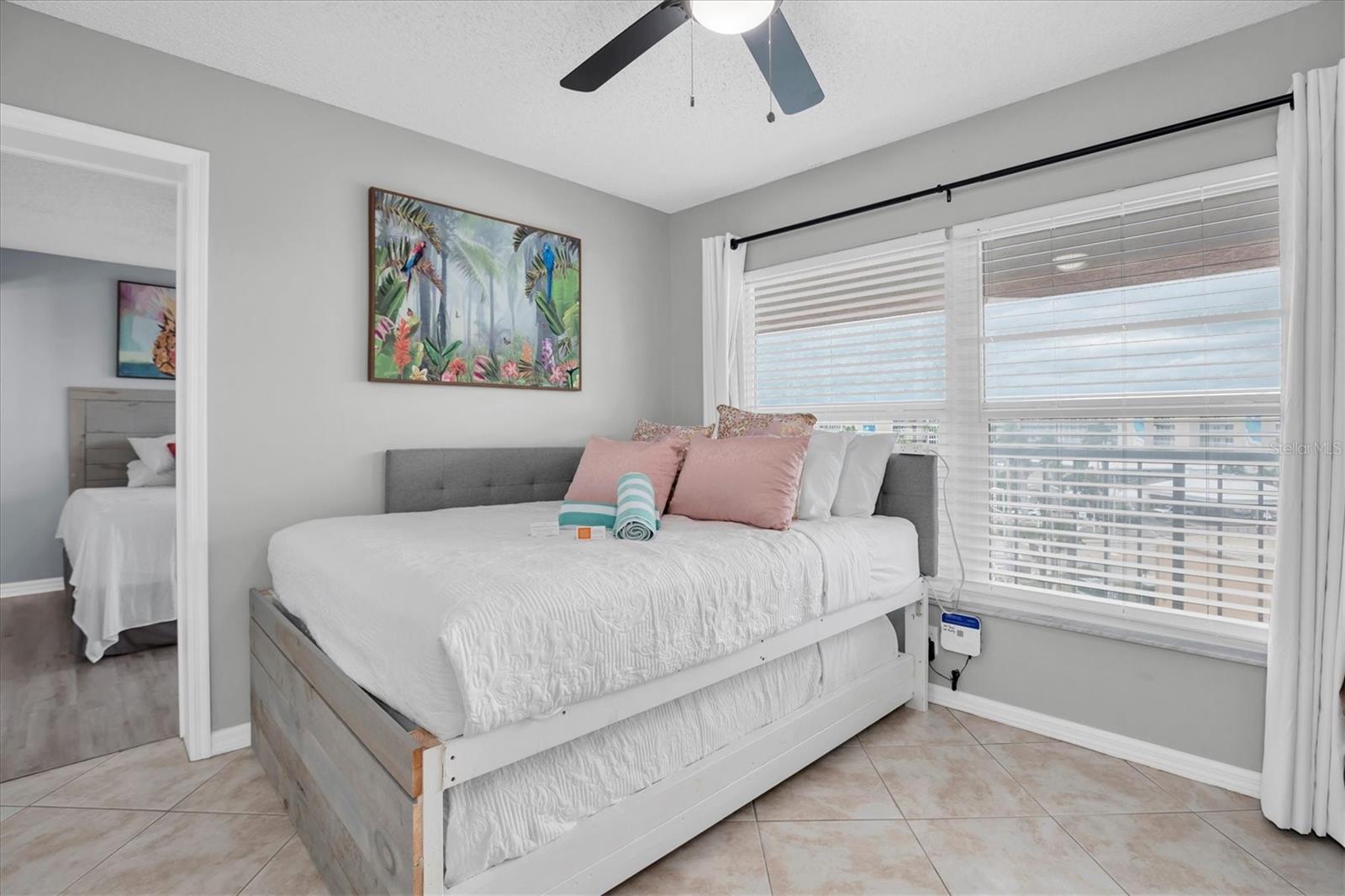 5445 Gulf Blvd #ph1 Property Photo 28