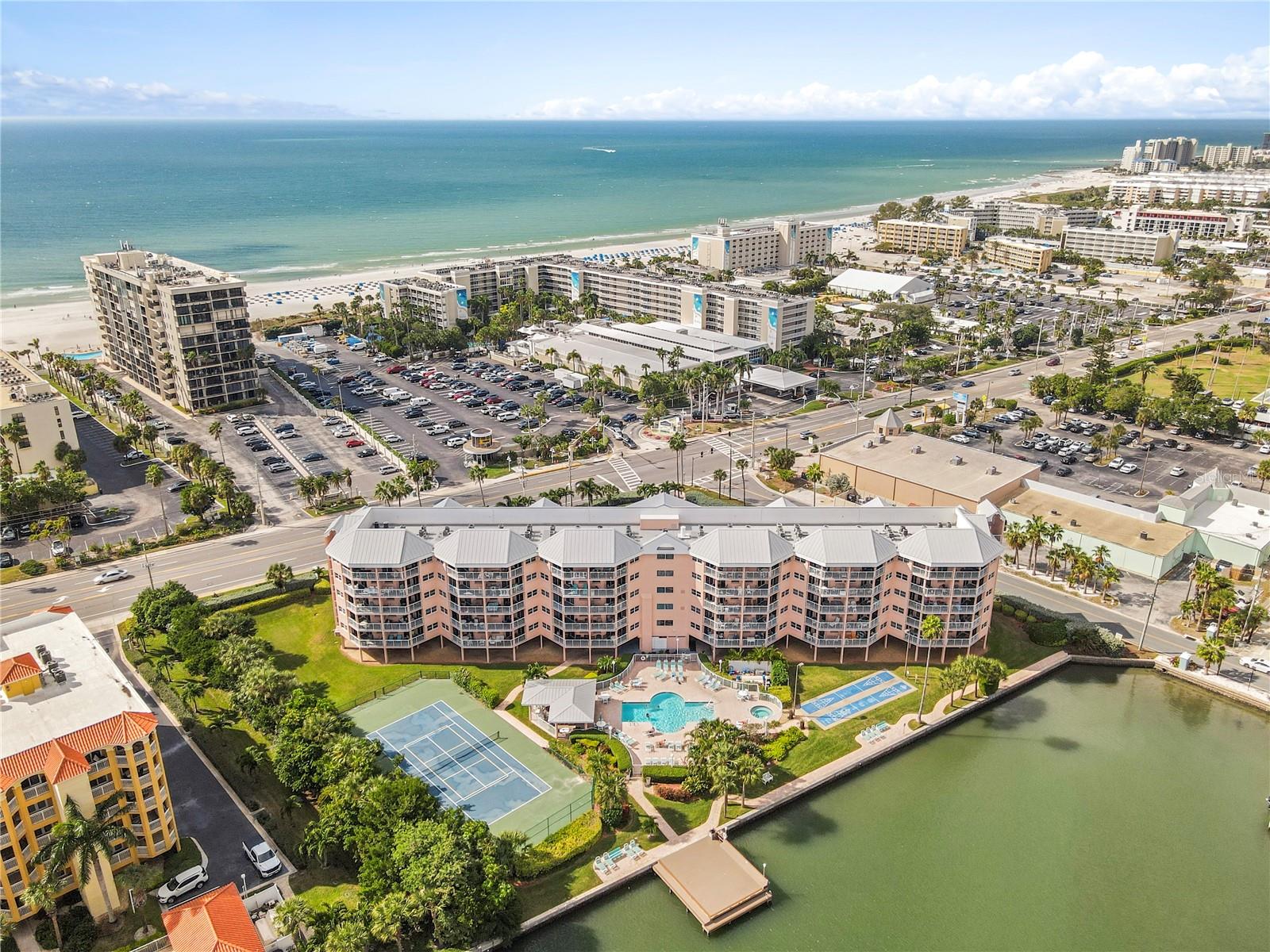 5445 Gulf Blvd #ph1 Property Photo 32