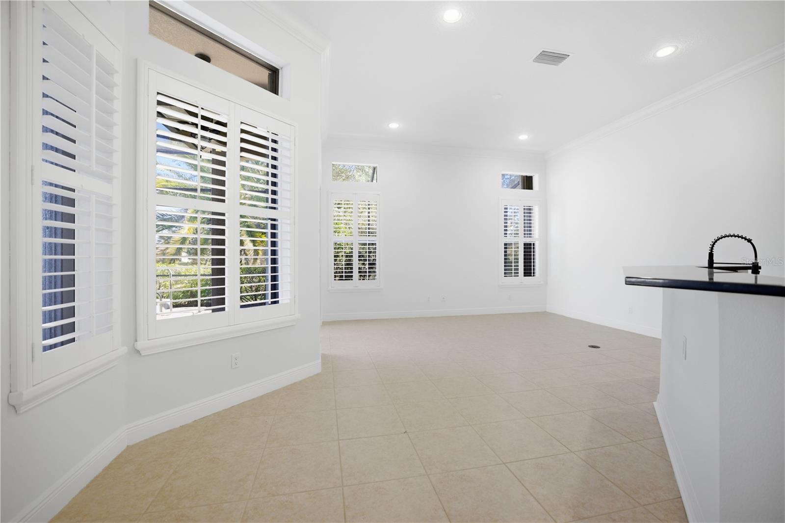 6507 41st Ct E Property Photo 11