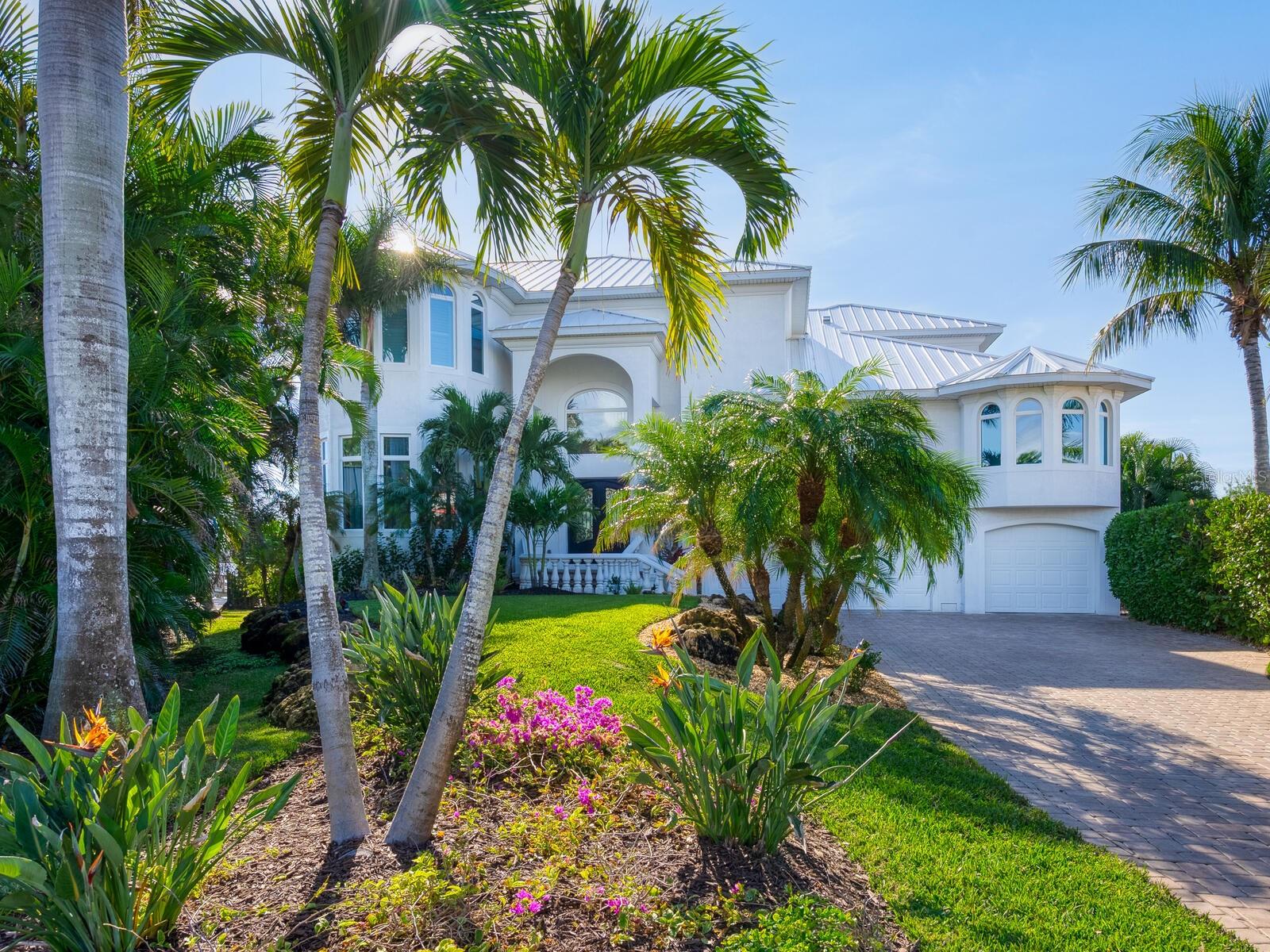 1500 Caribbean Dr Property Photo 7