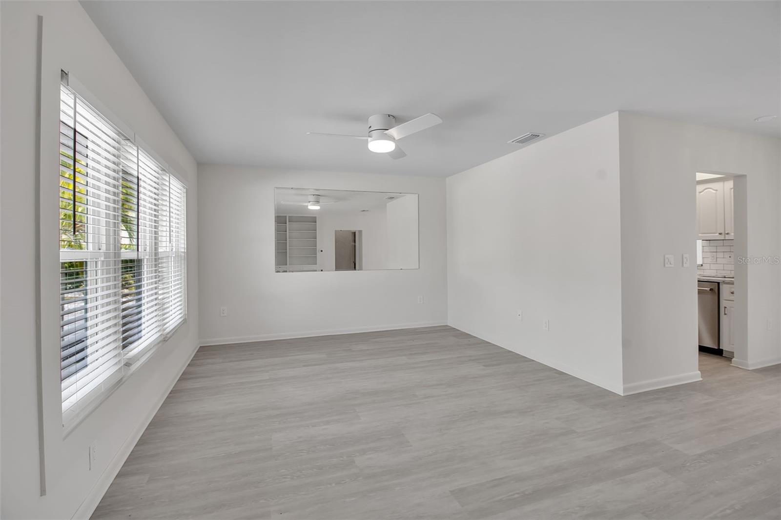 922 Casey Cove Dr Property Photo 15