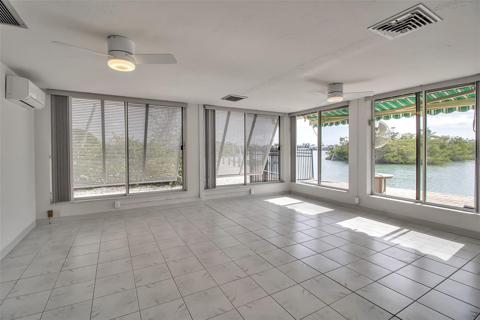 922 Casey Cove Dr Property Photo 19