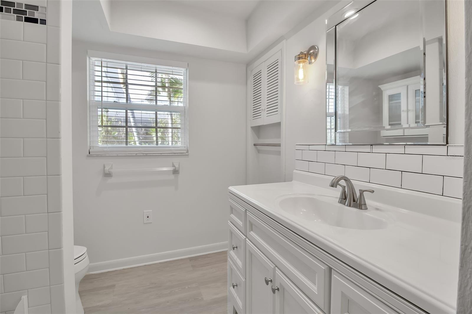 922 Casey Cove Dr Property Photo 22