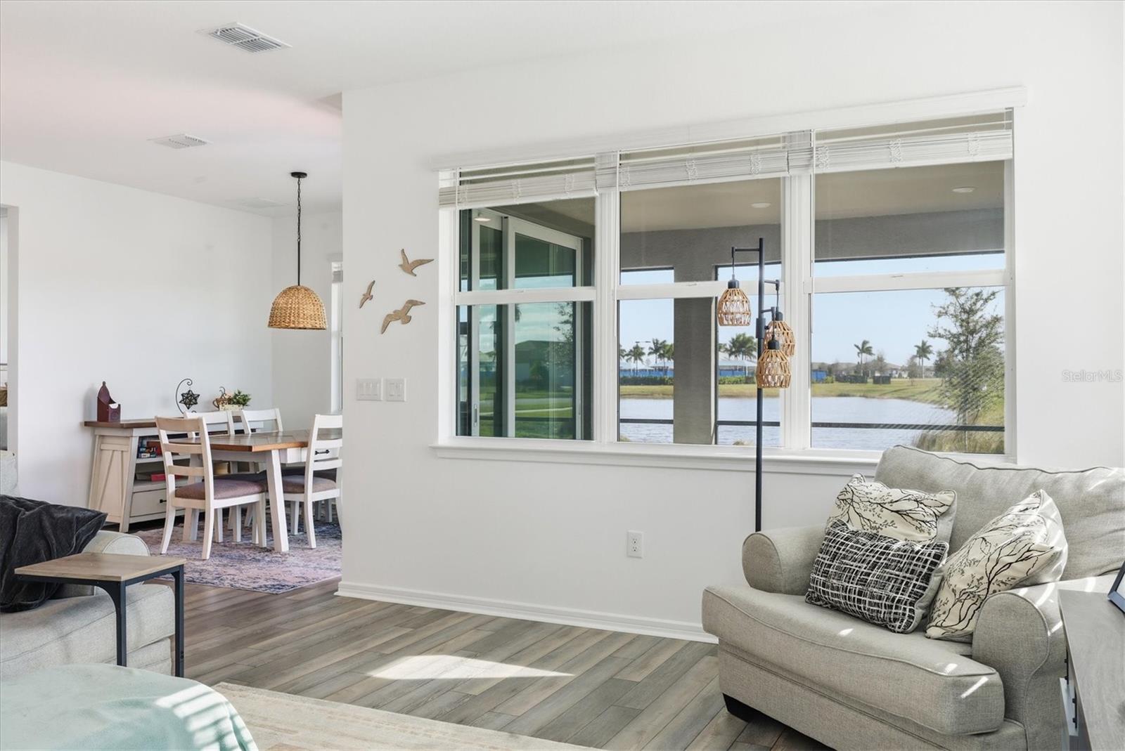8705 Coastal Key Way Property Photo 3