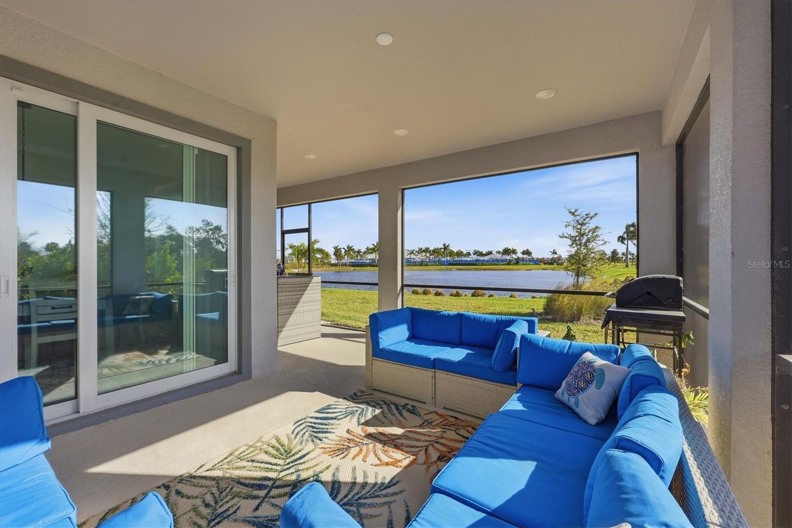 8705 Coastal Key Way Property Photo 6