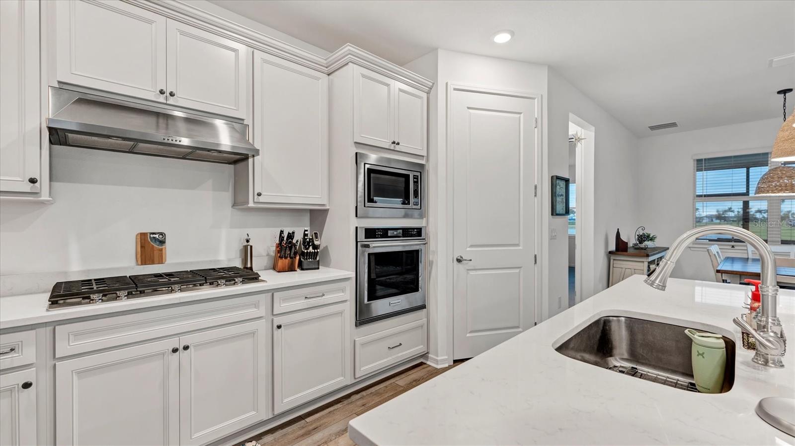 8705 Coastal Key Way Property Photo 11