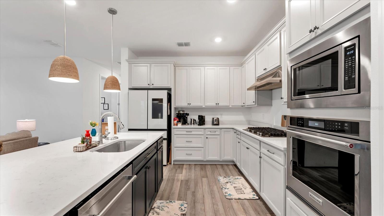 8705 Coastal Key Way Property Photo 12