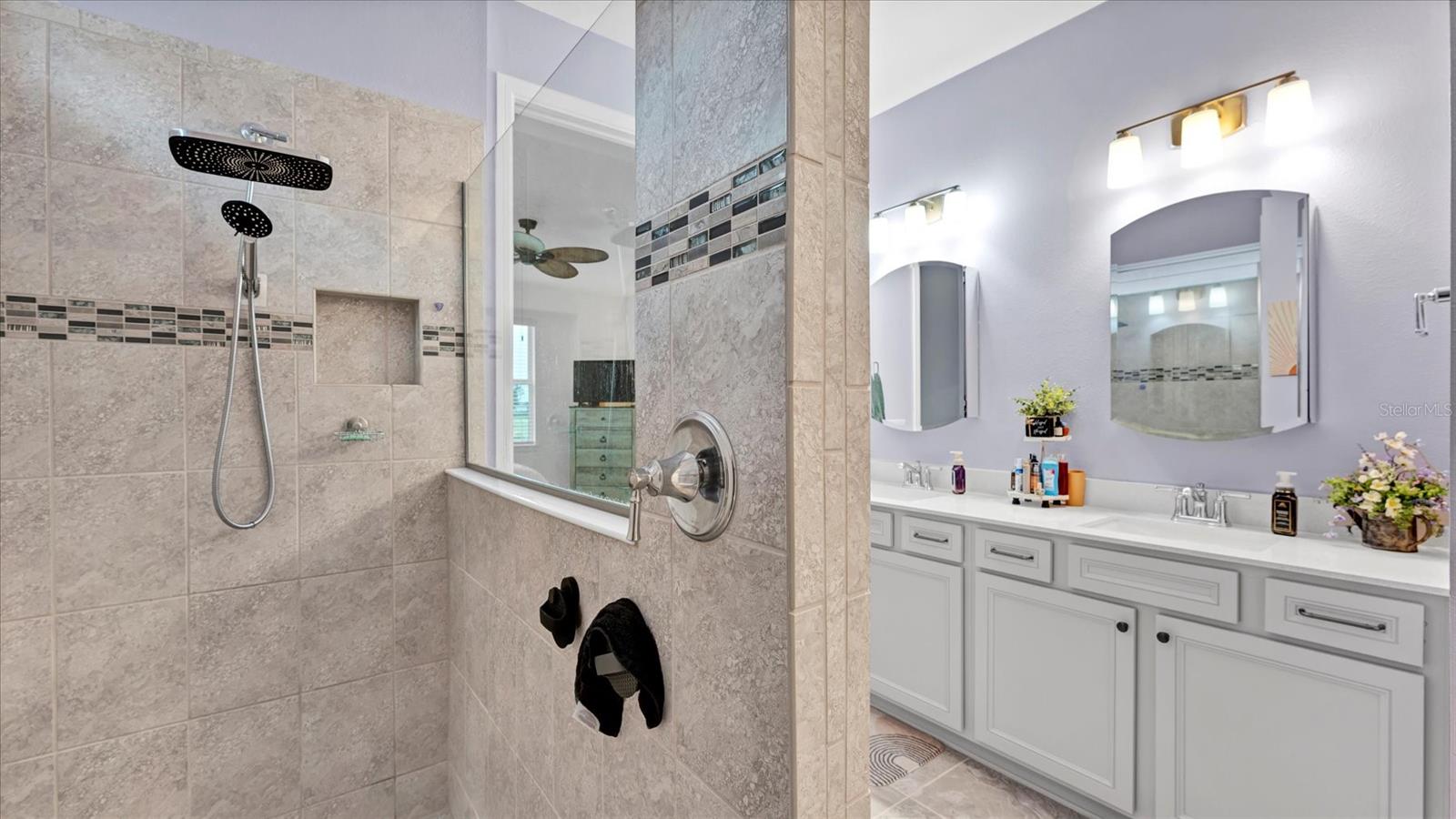 8705 Coastal Key Way Property Photo 17