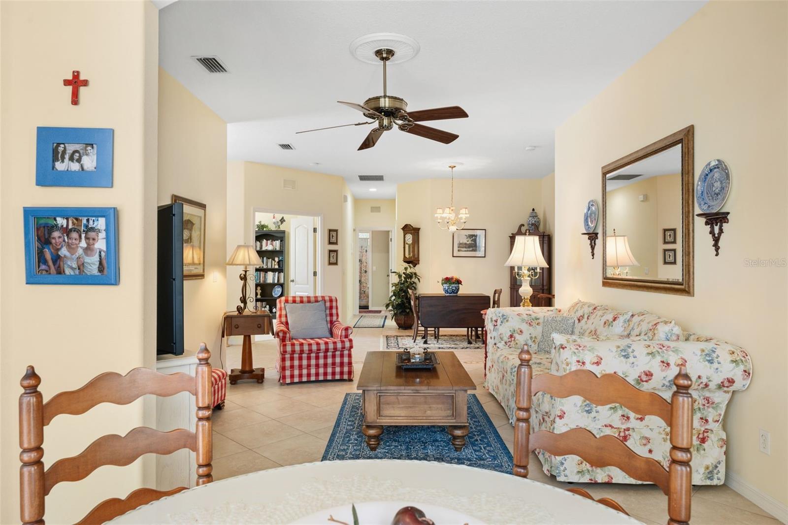 905 Barclay Ct Property Photo 19