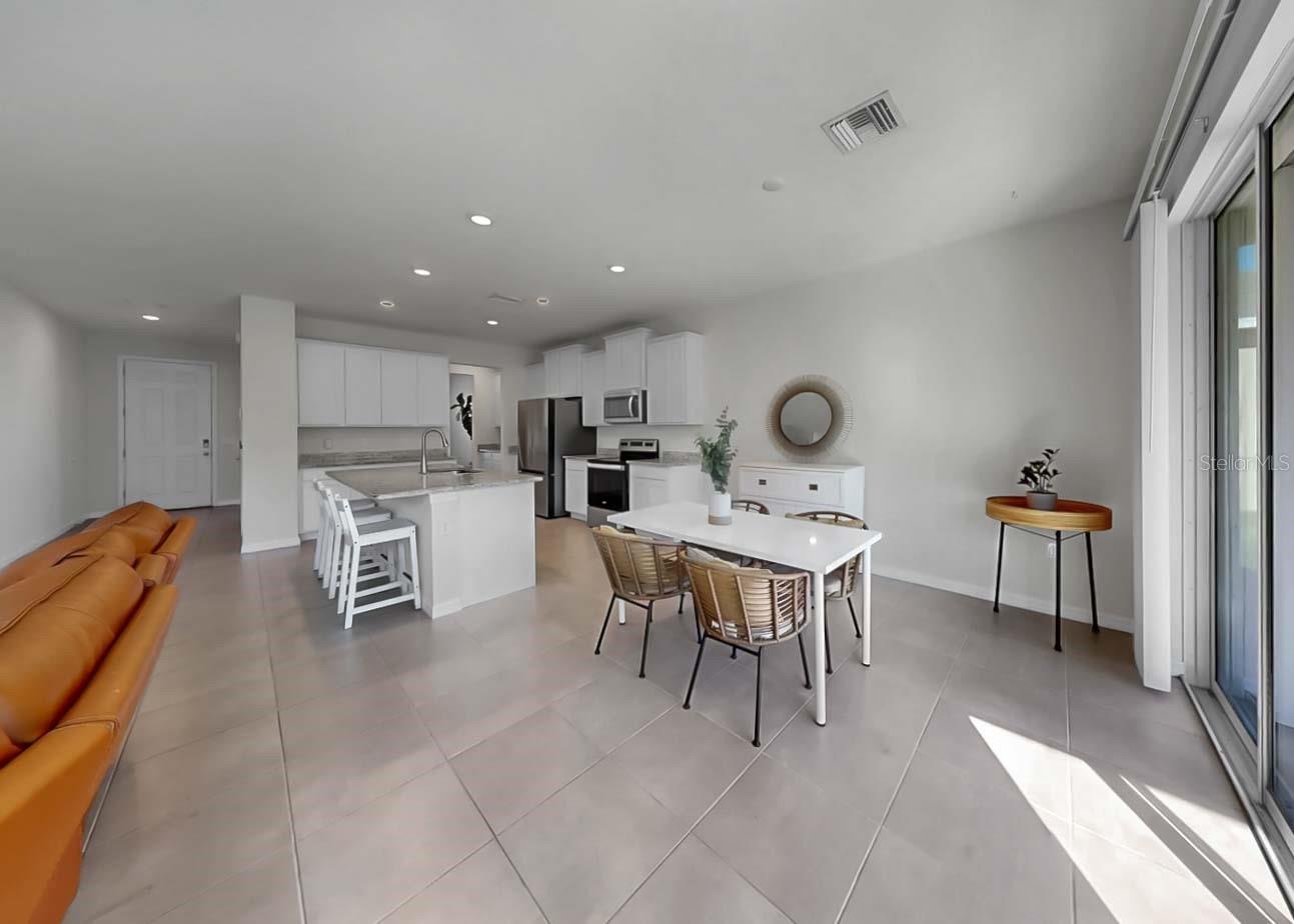 16454 Woodside Gln Property Photo 20