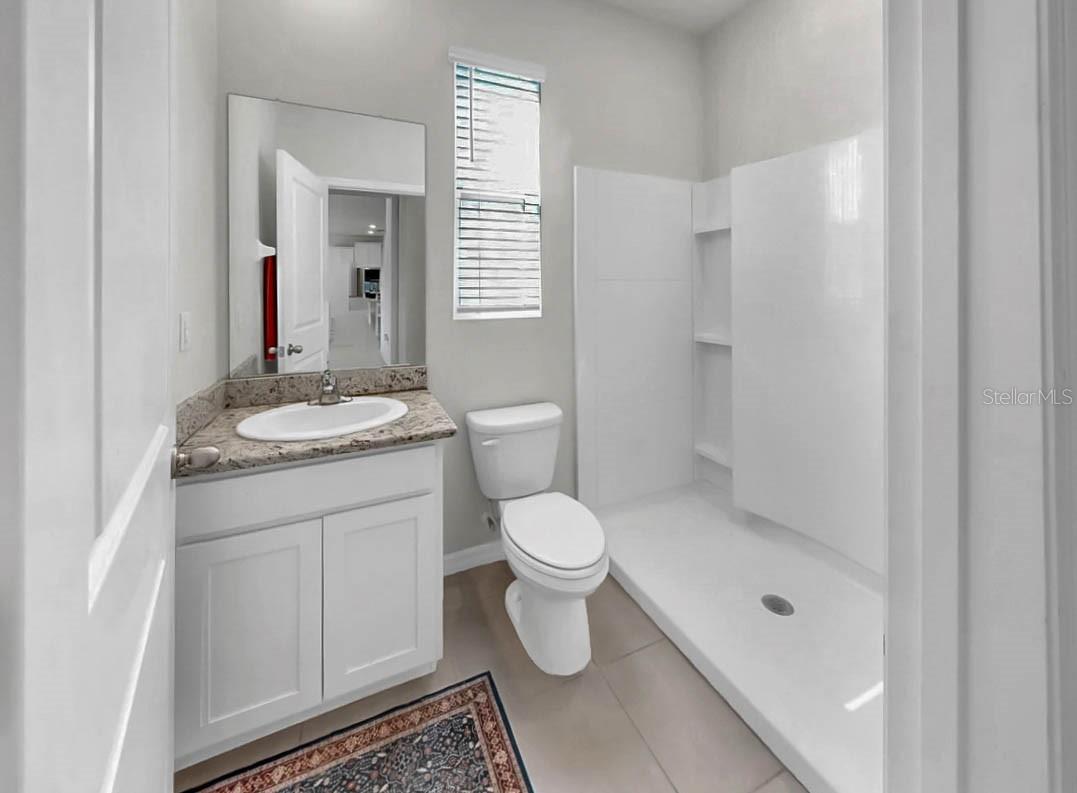 16454 Woodside Gln Property Photo 26