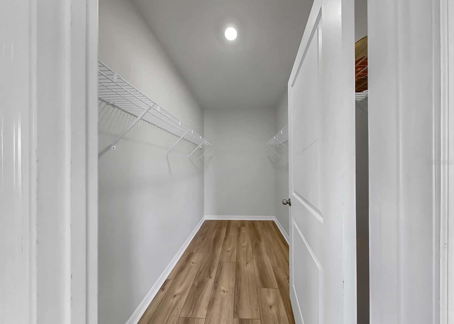 16454 Woodside Gln Property Photo 31