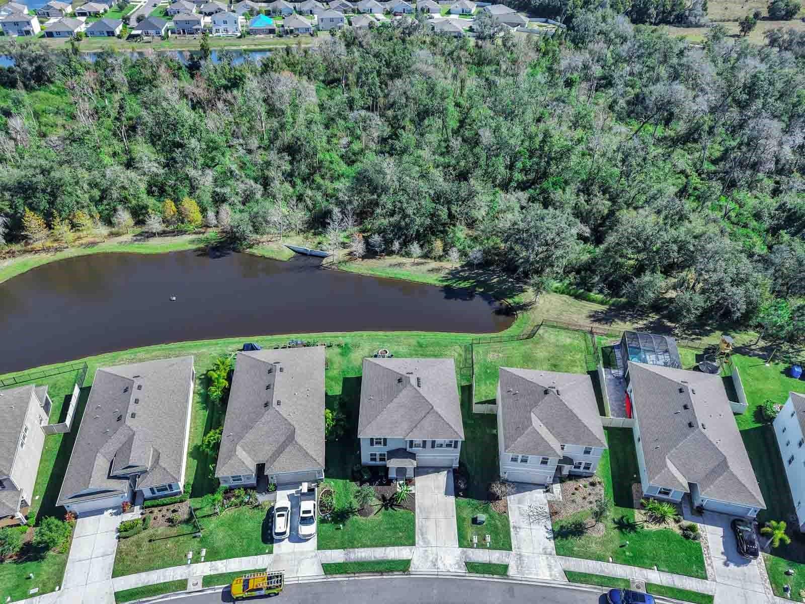16454 Woodside Gln Property Photo 46