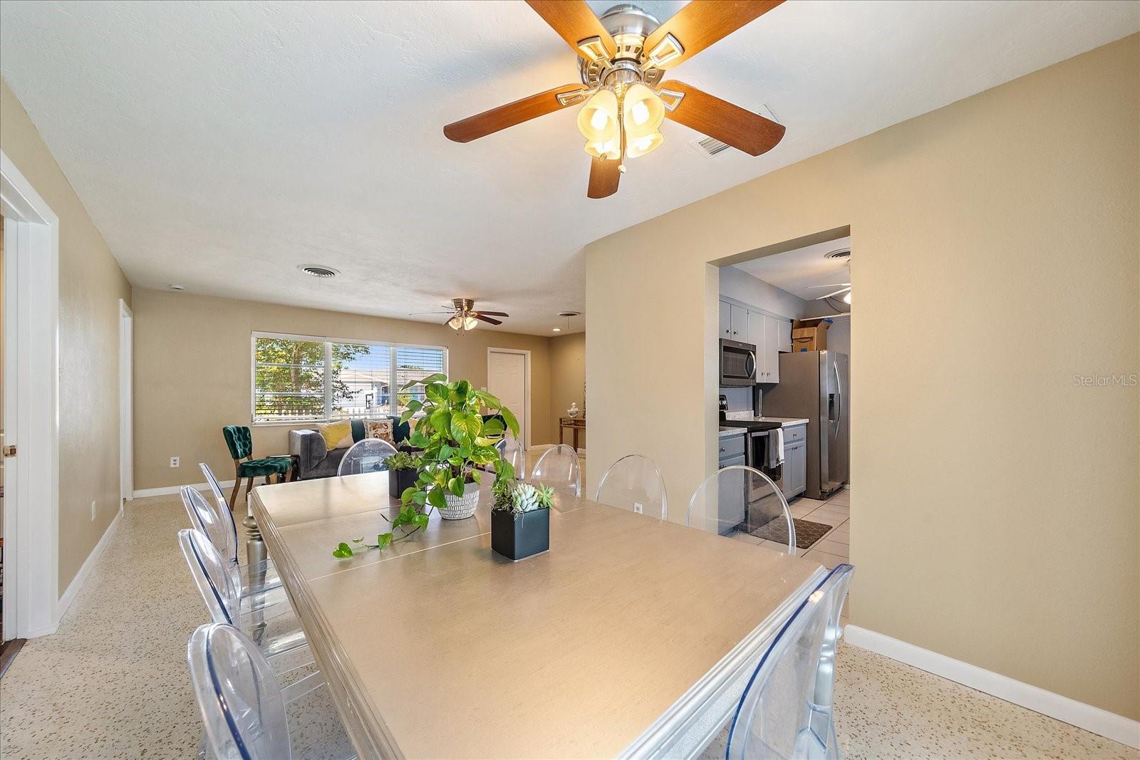 2534 Waneta Dr Property Photo 5