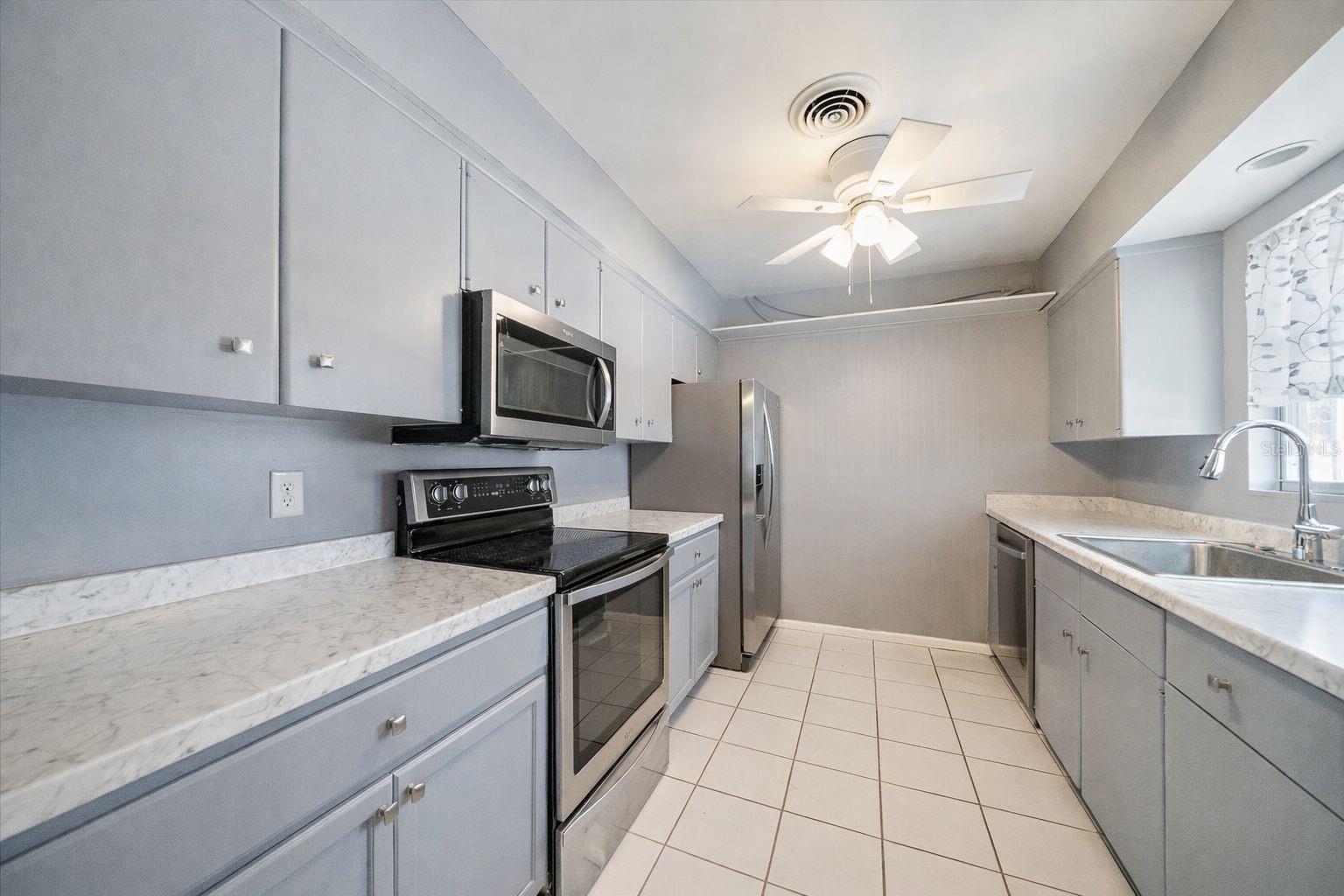 2534 Waneta Dr Property Photo 7