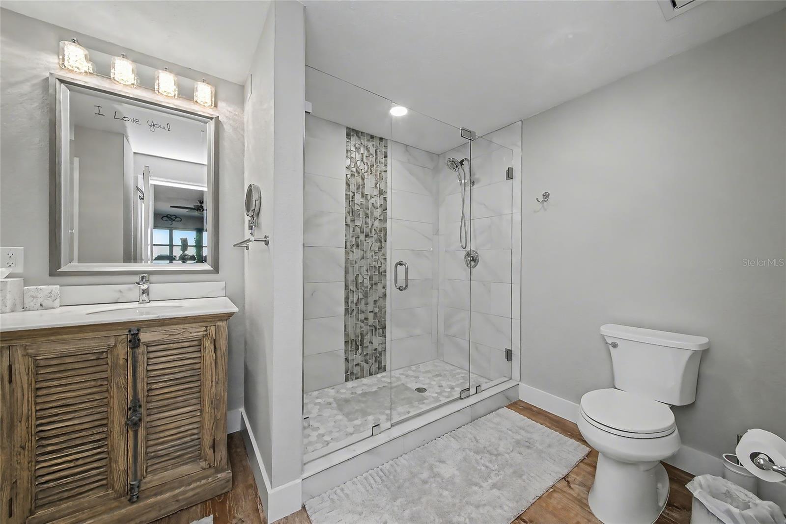 5408 Eagles Point Cir #302 Property Photo 22