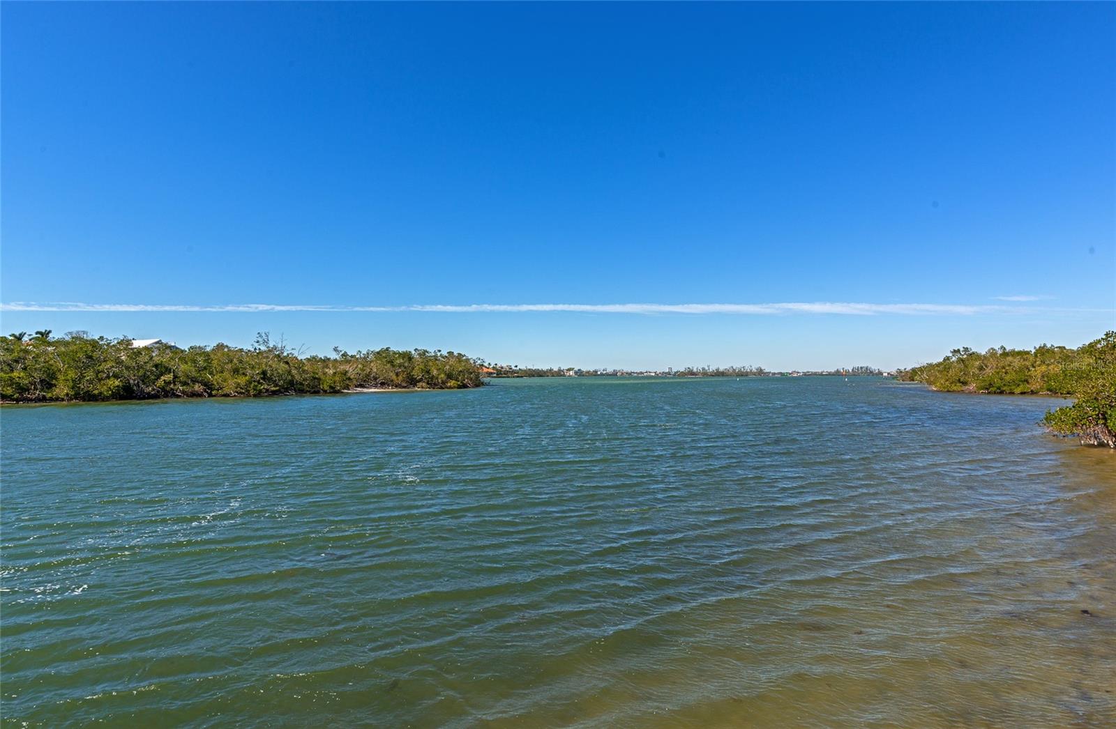 5408 Eagles Point Cir #302 Property Photo 63
