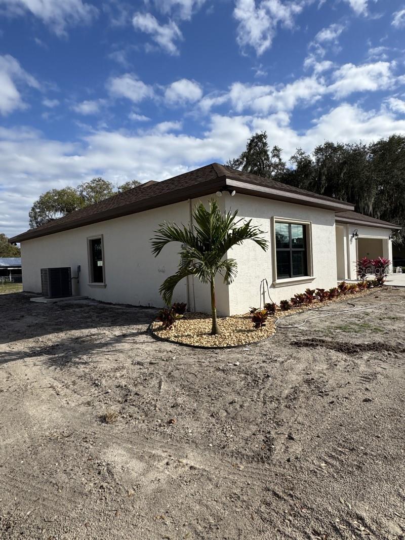 1911 Sw 7th Ave Property Photo 7