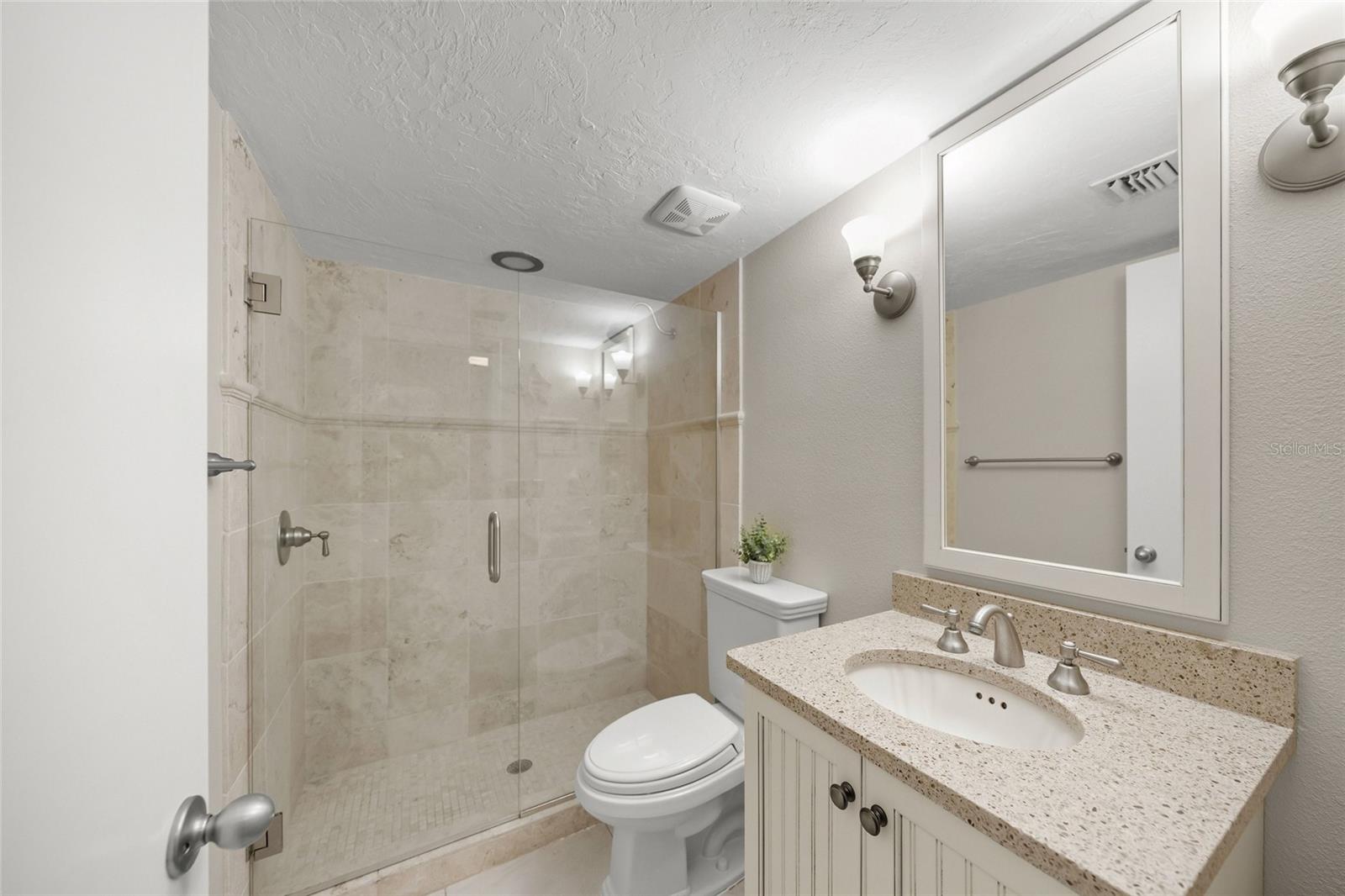5740 Midnight Pass Rd #104f Property Photo 30