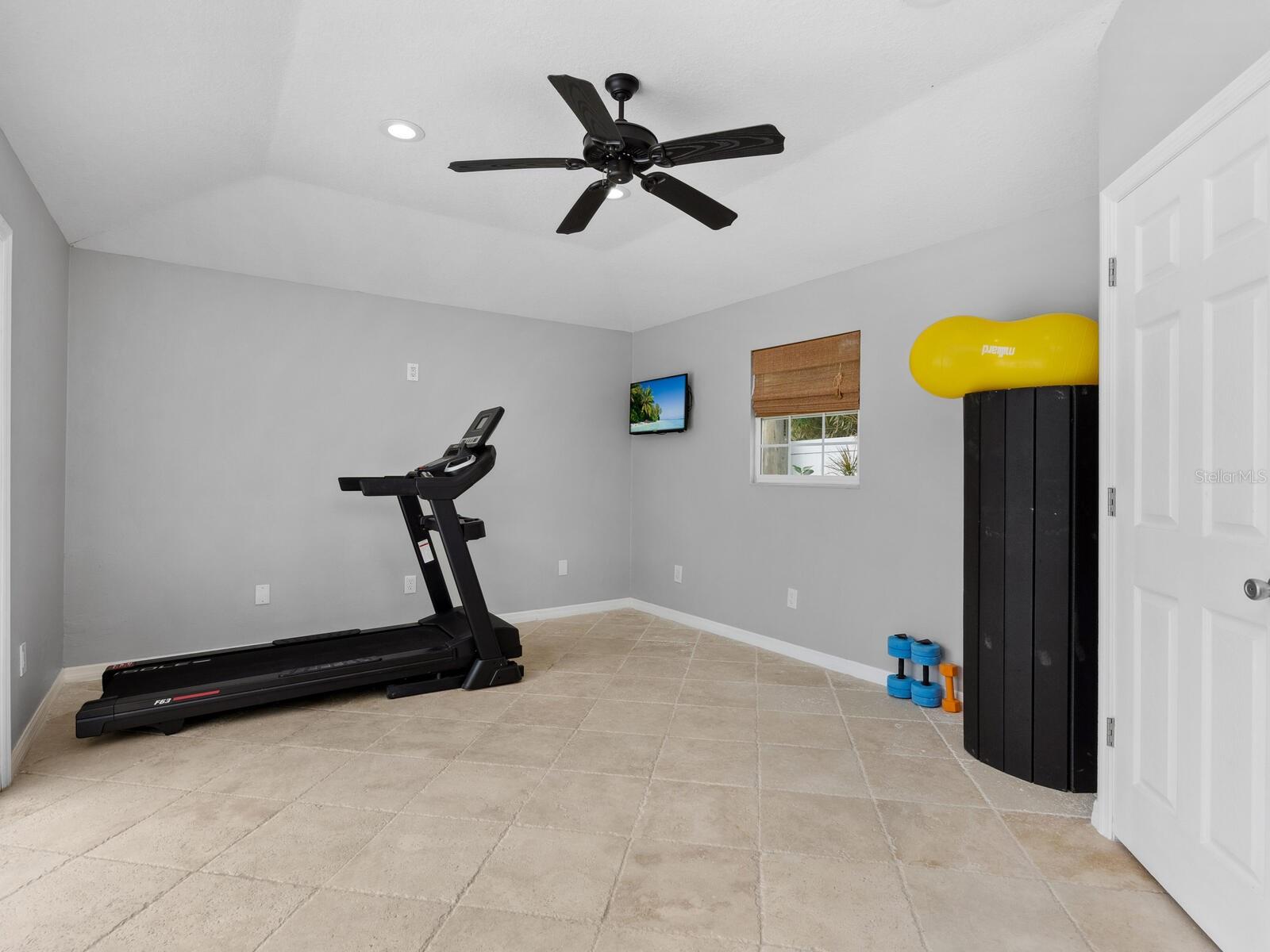 221 Lychee Rd Property Photo 44