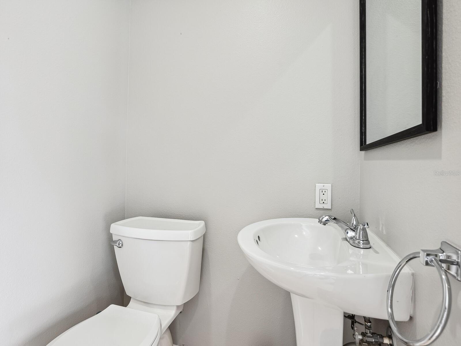 221 Lychee Rd Property Photo 47