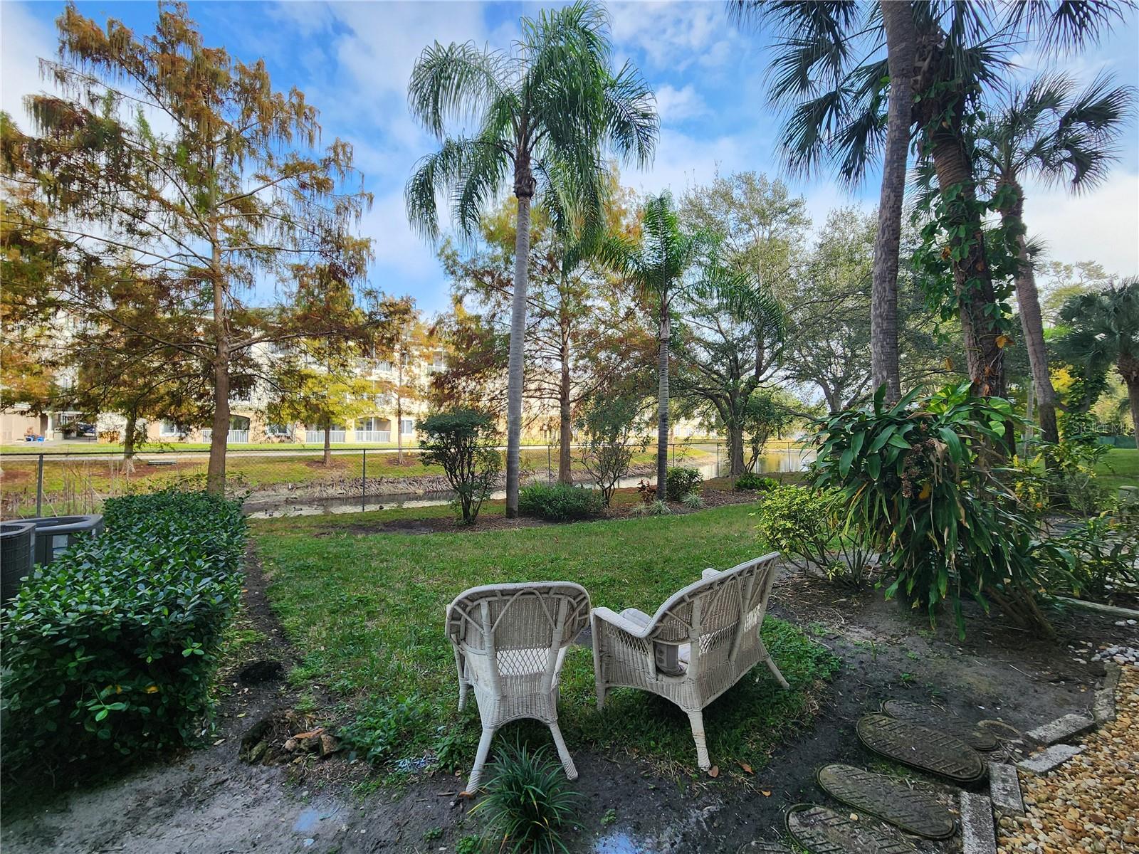 3064 Lake Bayshore Dr #115 Property Photo 14