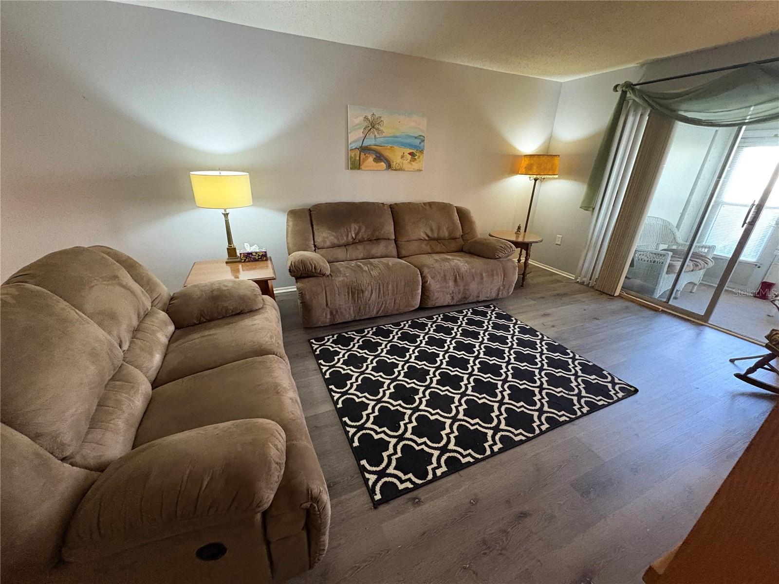 3064 Lake Bayshore Dr #115 Property Photo 36