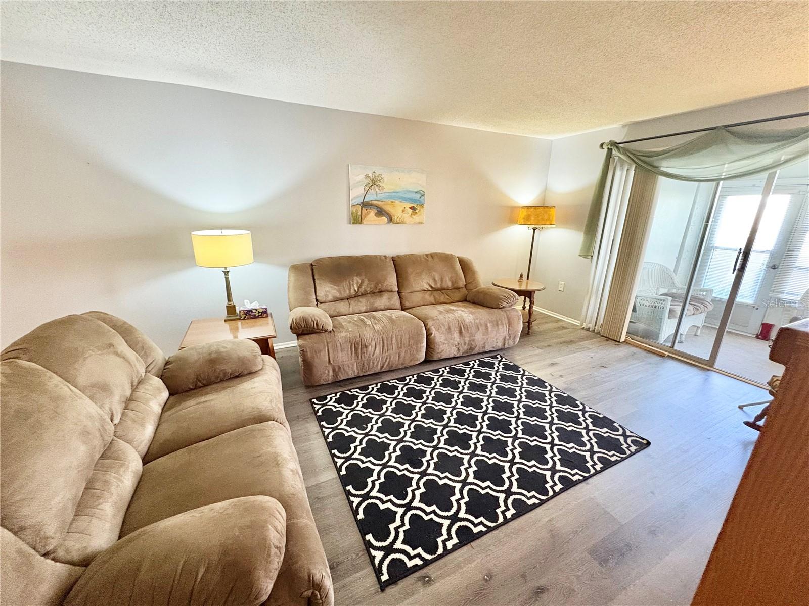 3064 Lake Bayshore Dr #115 Property Photo 45