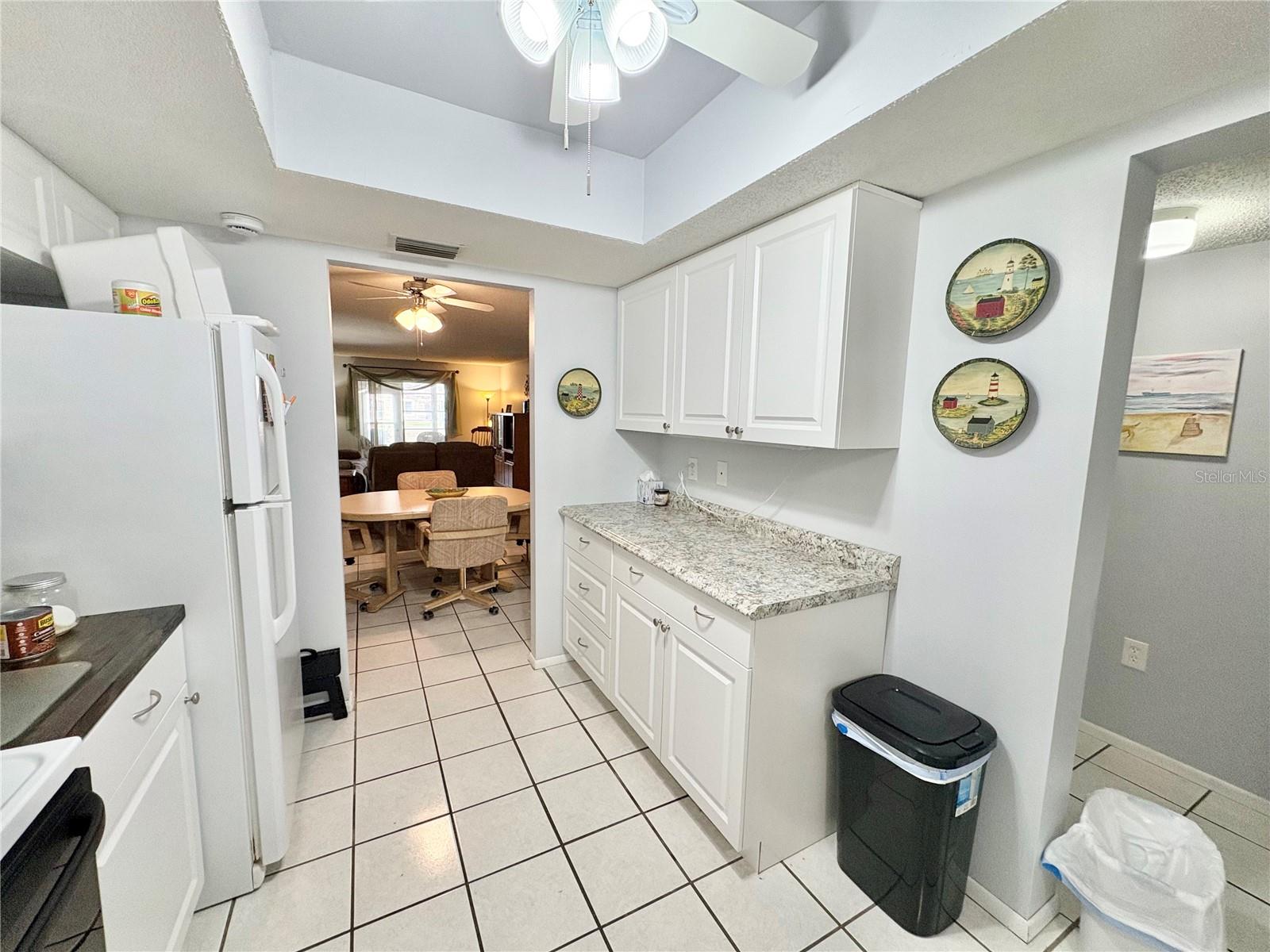 3064 Lake Bayshore Dr #115 Property Photo 50