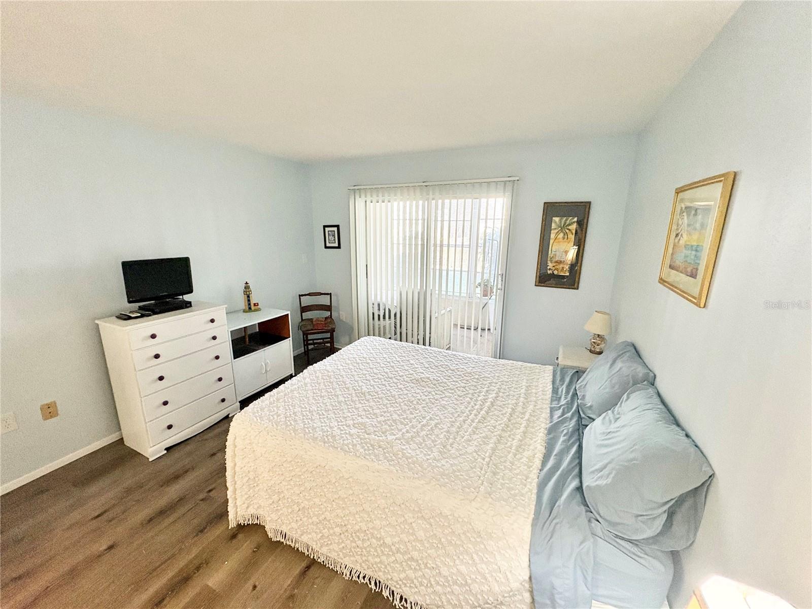 3064 Lake Bayshore Dr #115 Property Photo 53