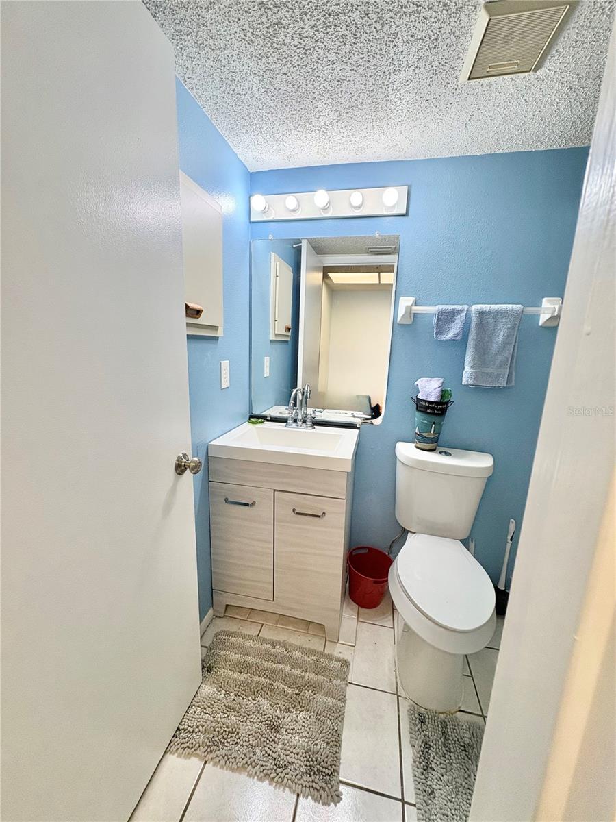 3064 Lake Bayshore Dr #115 Property Photo 55