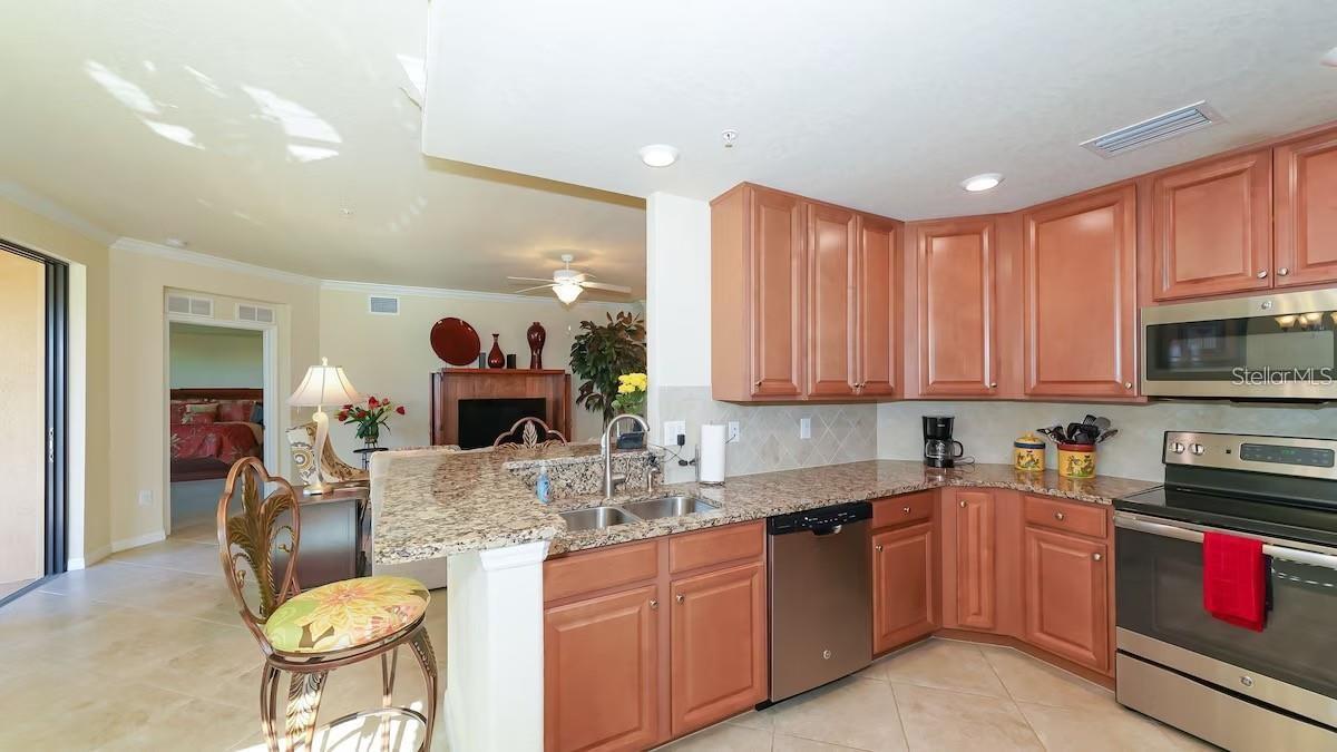 6614 Grand Estuary Trl #101 Property Photo 5