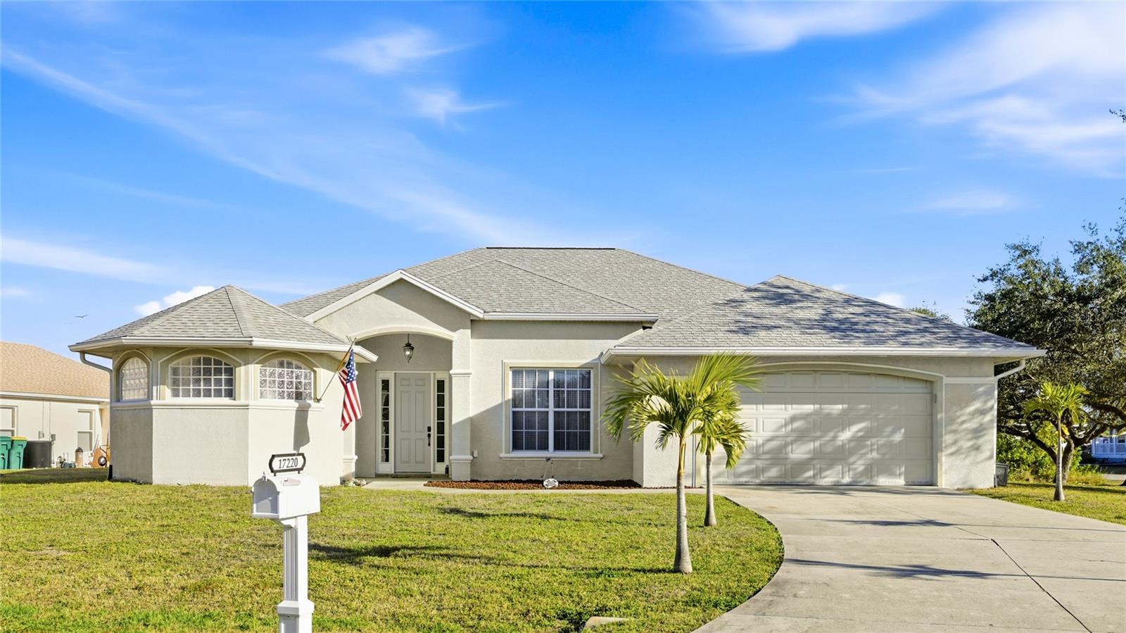 17220 Horizon Ln Property Photo 1