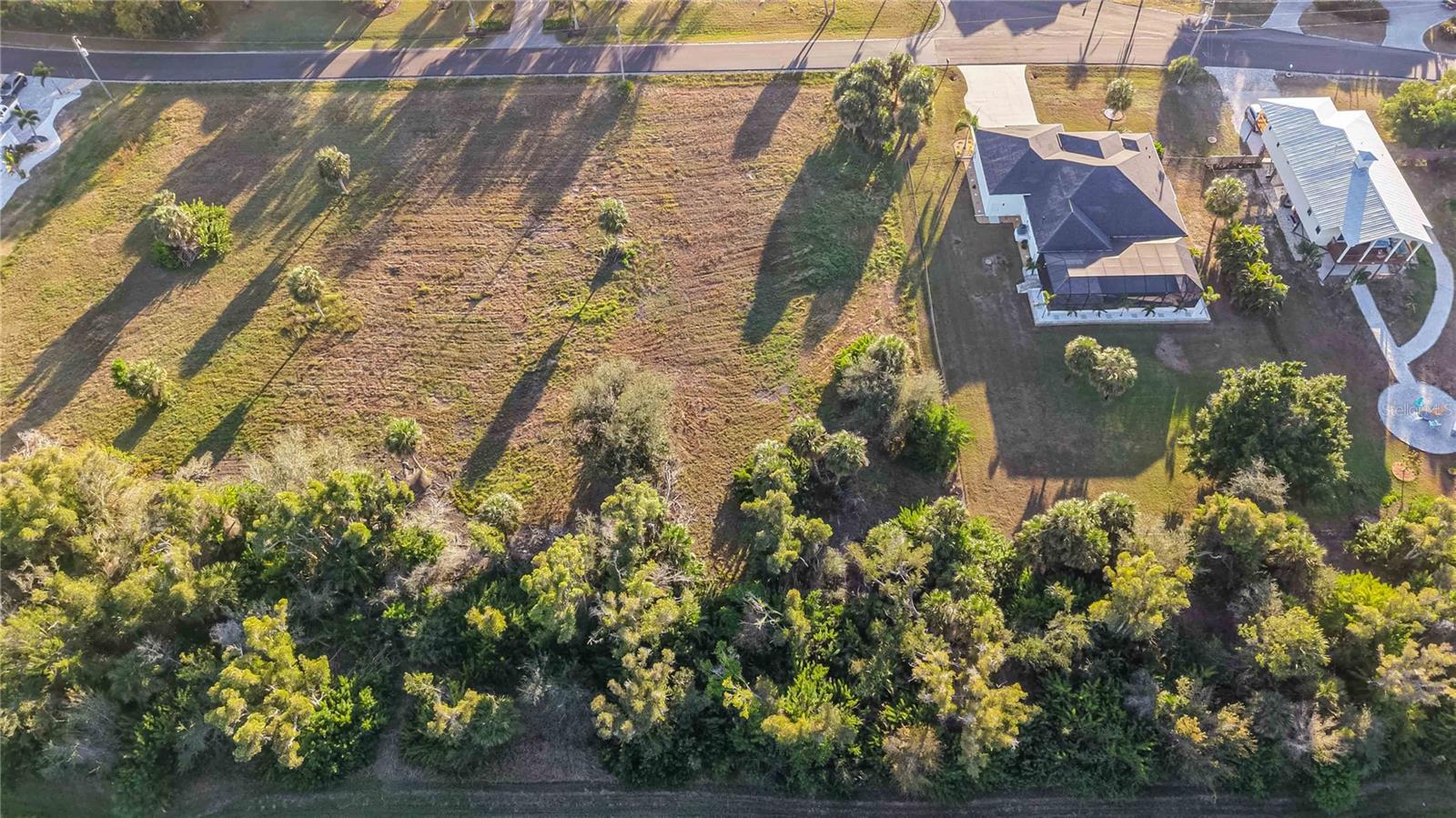 500 Spaniards Rd Property Photo 17