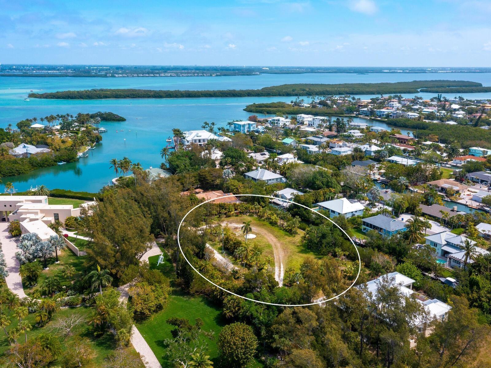 6604-6608 Gulf Of Mexico Dr Property Photo 5