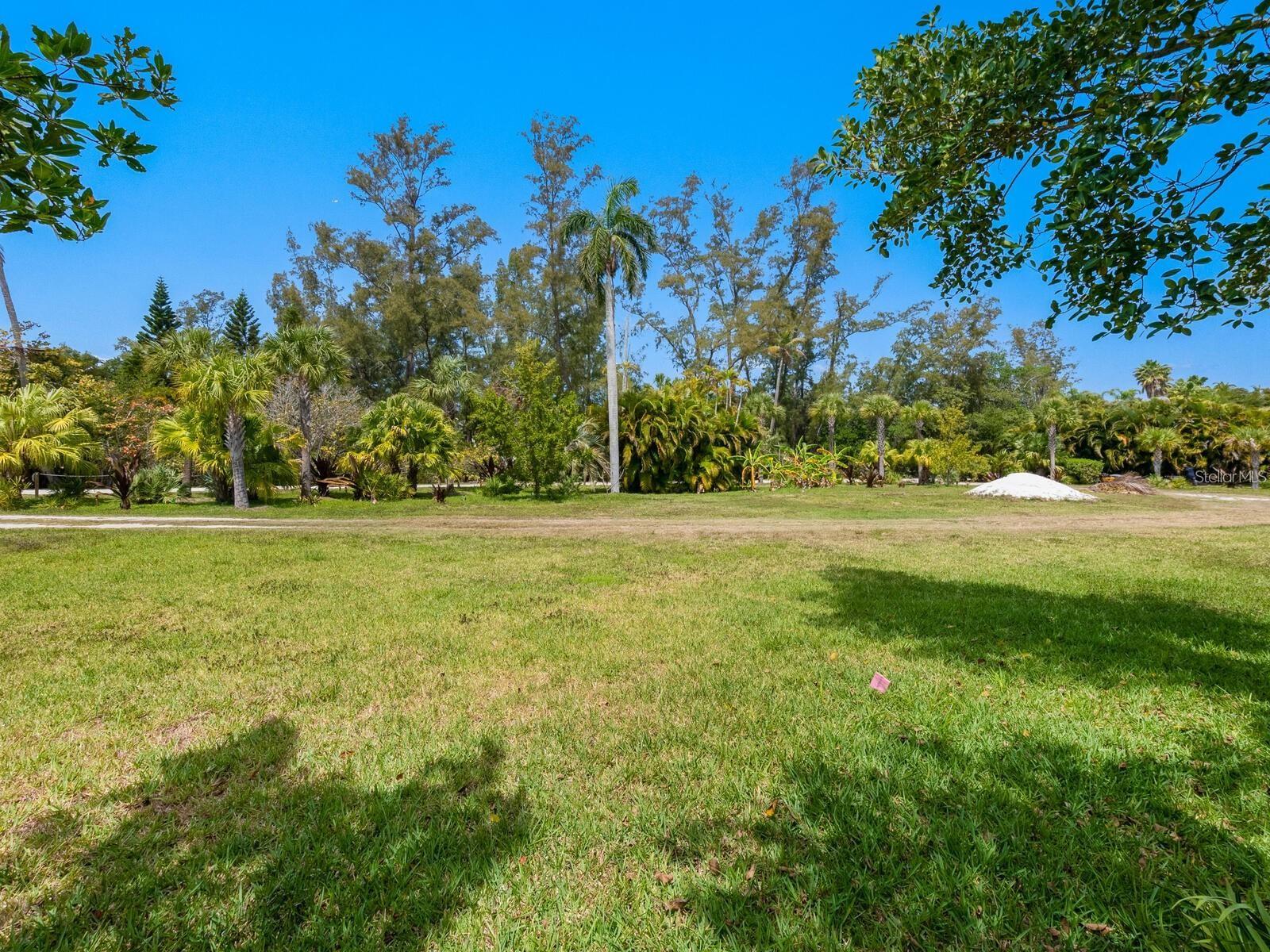 6604-6608 Gulf Of Mexico Dr Property Photo 11